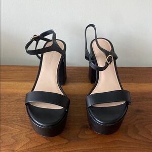 Elegant Stuart Weitzman Black Platform Sandals-brand new